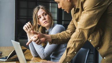 persuade stubborn people image